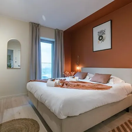 Stunning With Terrace And Parking * Ostend